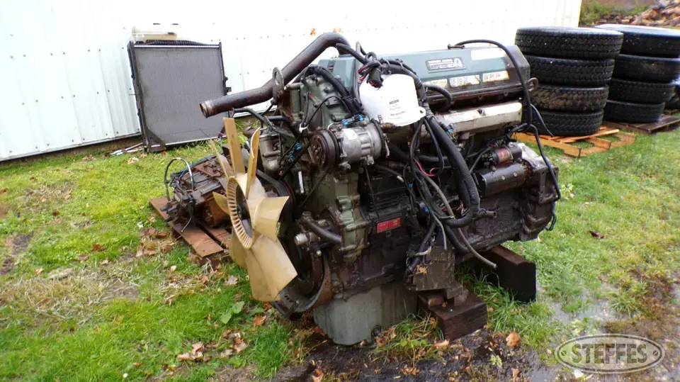 1998 Detroit 12.7L engine Truck-Trailer Part