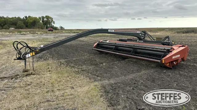 Hesston 1170