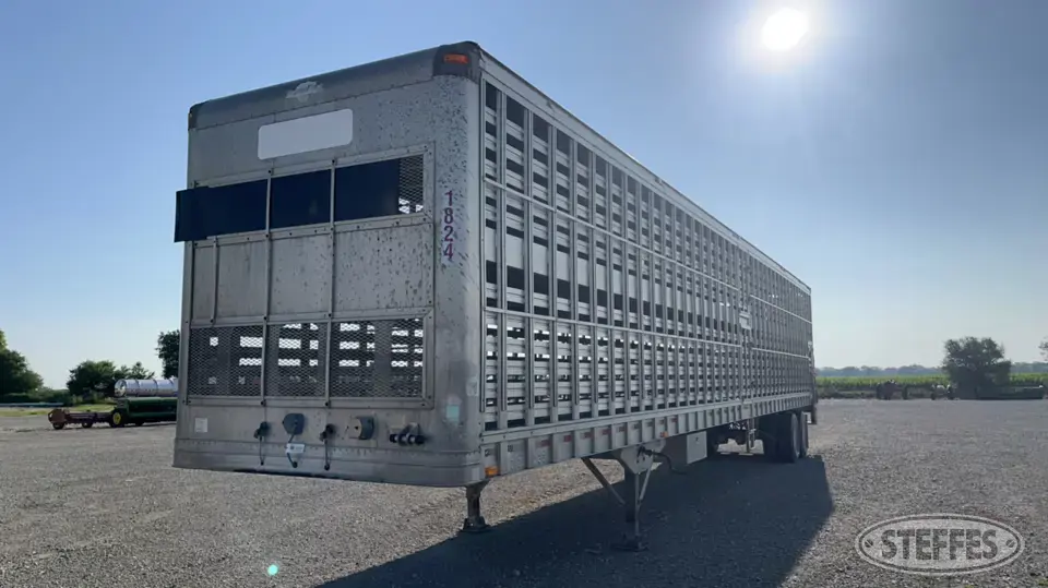 1998 EBY Trans Pork Semi Livestock Trailer