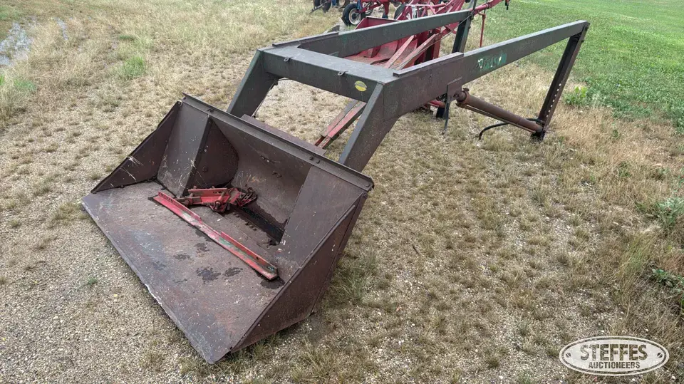 Farmhand F14A Tractor Loaders and Attachment