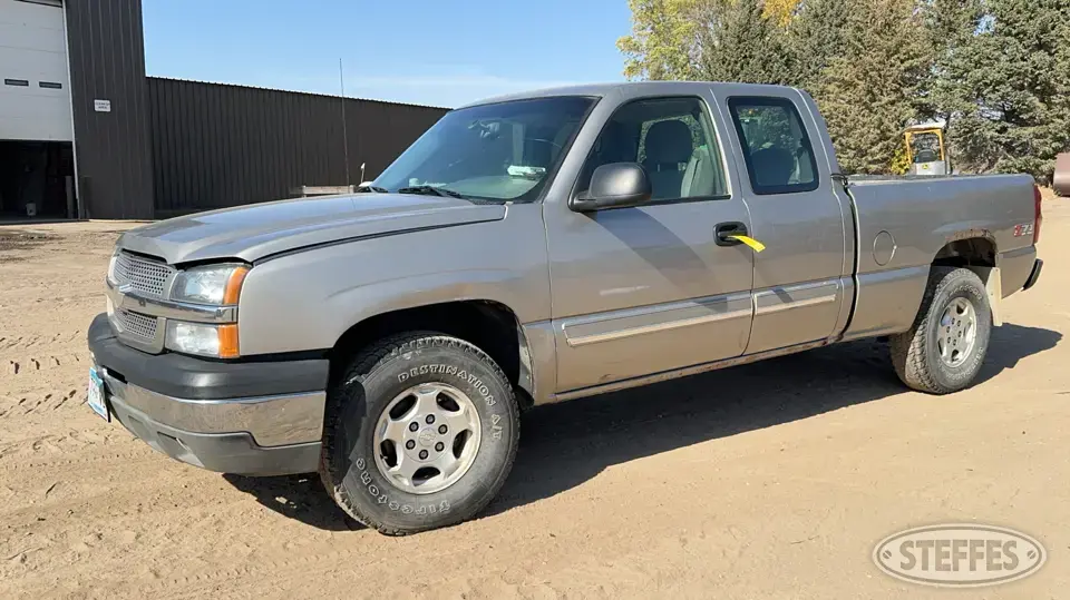 2003 Chevrolet 1500 Half Ton Pickup