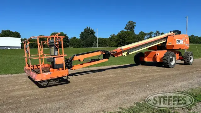 2014 JLG 660SJ