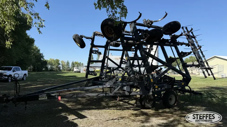 Flexi-Coil 340 Chisel Plow