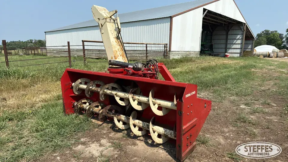 Farm King Y1080 F K 3 Pt. Snowblower