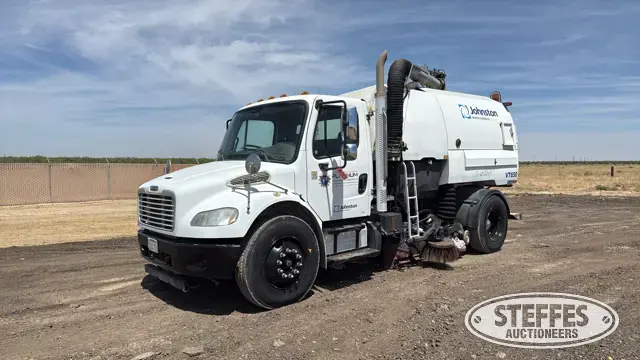 2013 Freightliner FLD120