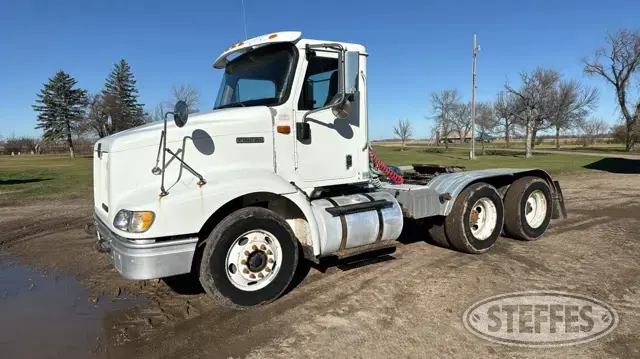 2001 International 9100i