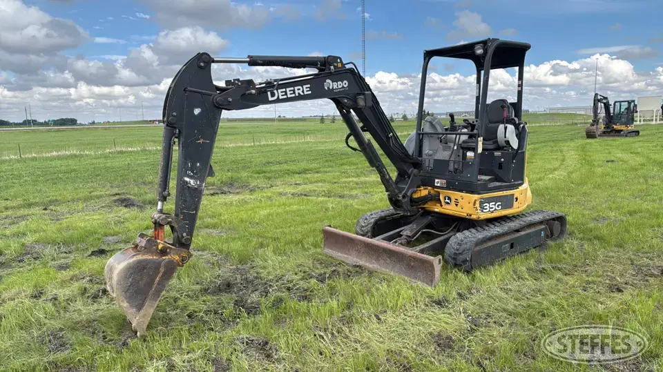2016 Deere 35G Mini-Excavator