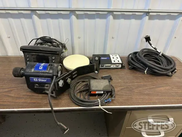 Trimble EZ-Steer EZ-Guide 250