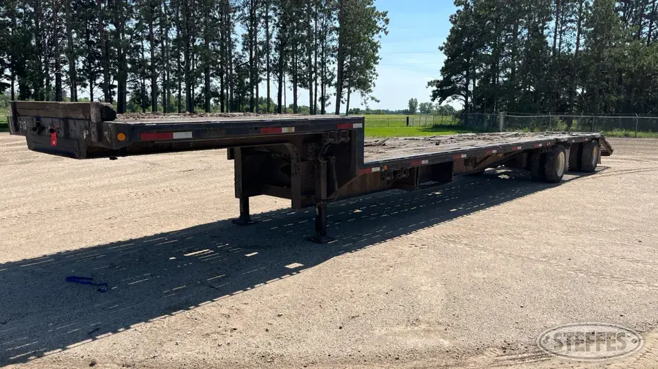 1998 Fontaine Step Deck Trailer