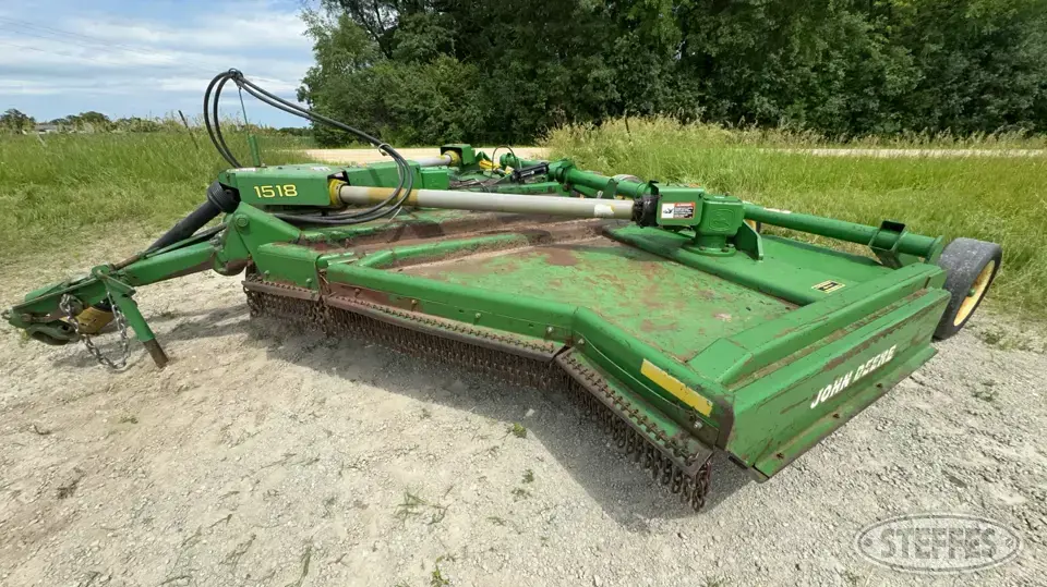 John Deere 1518 Rotary Mower