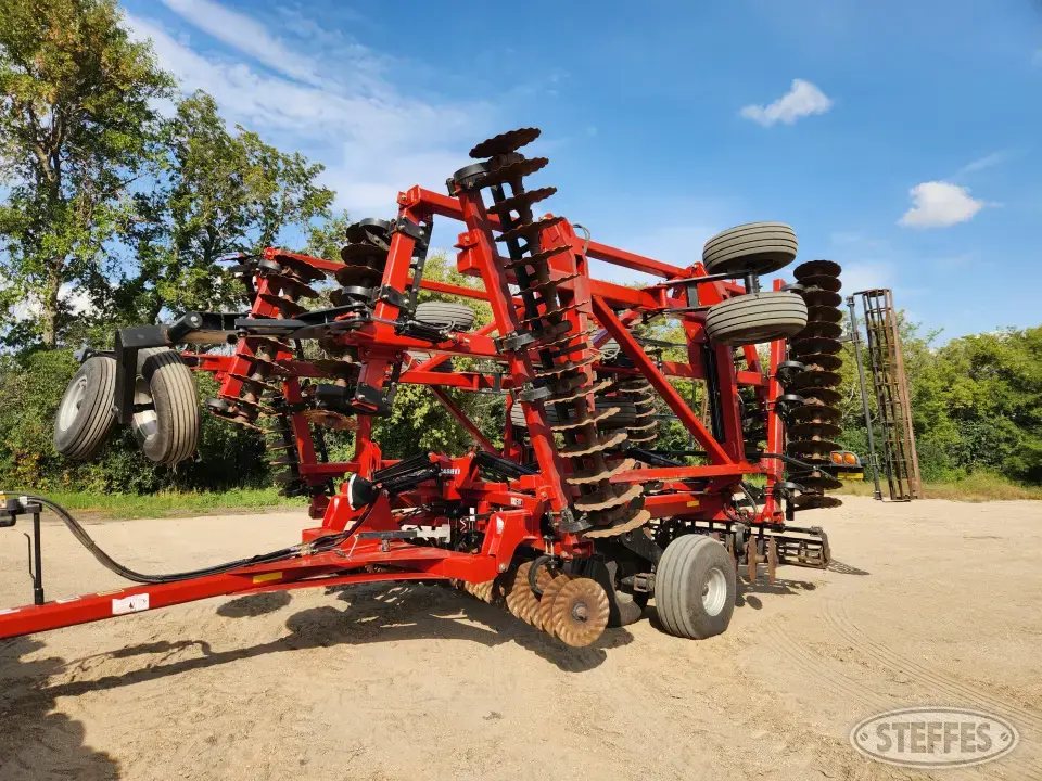 2015 Case IH 335VT Vertical Tillage