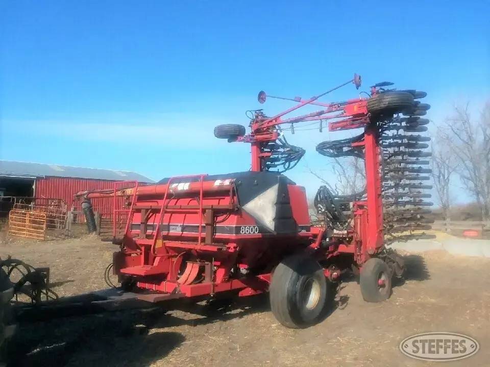 Case IH 8600 Air Drills and Air Seeder
