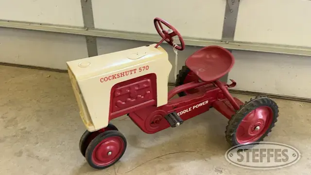Cockshutt 570
