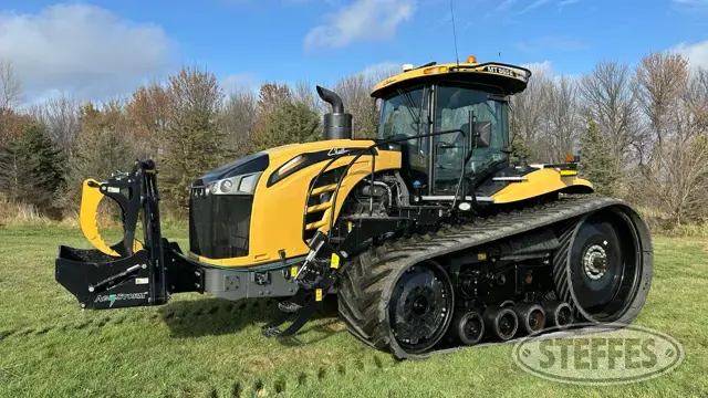 2018 Challenger MT865E