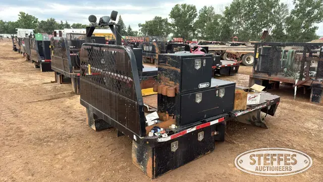 Knapheide flatbed