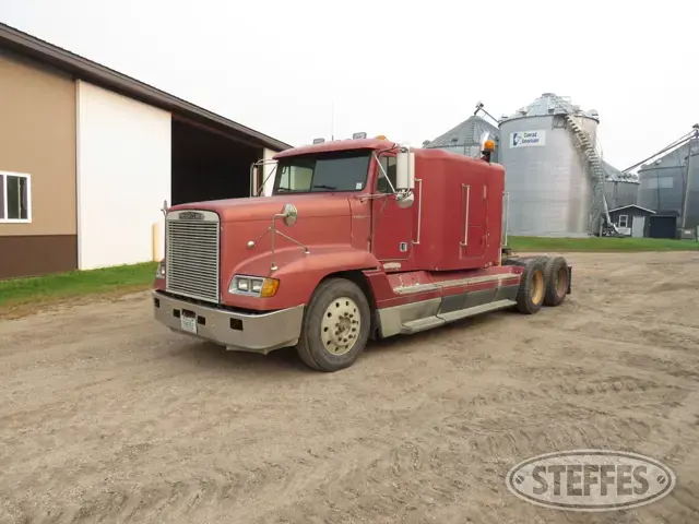 1993 Freightliner FLD120