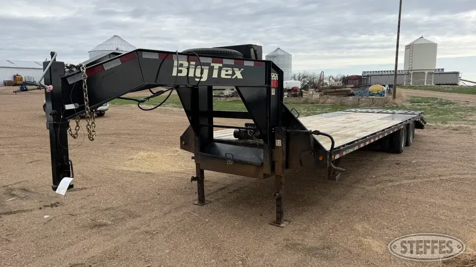 2016 Big Tex 22GN-25BK+5MR Flatbed Trailer
