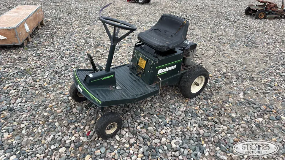 Bolens 2027 Lawn Tractor