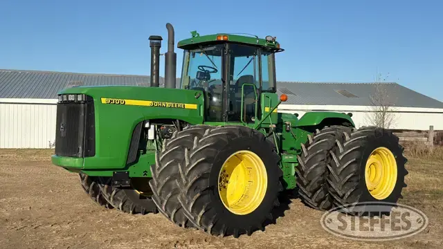 1997 John Deere 9300