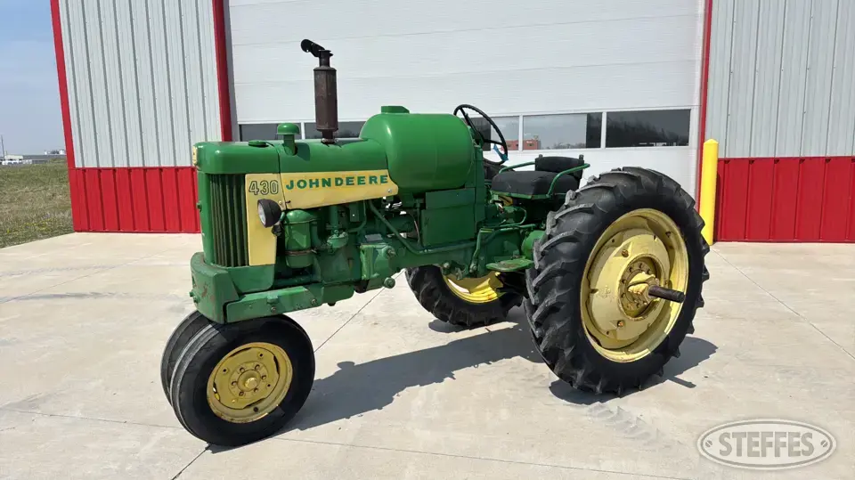 1959 John Deere 430 TL Collectible Show Tractors-Stationary Engine