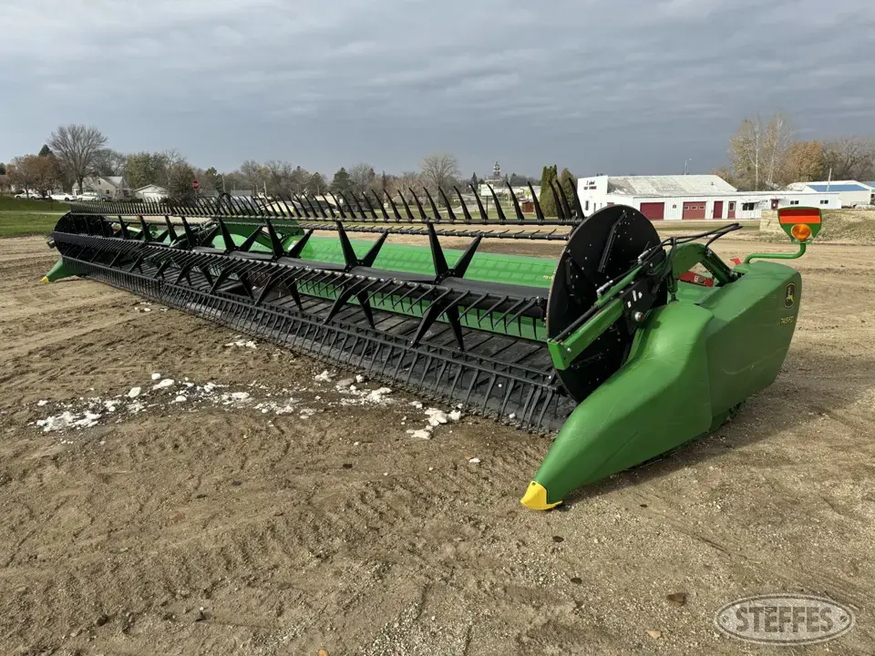 2020 John Deere 745FD Draper Head