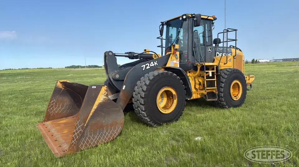 2015 Deere 724K Wheel Loader