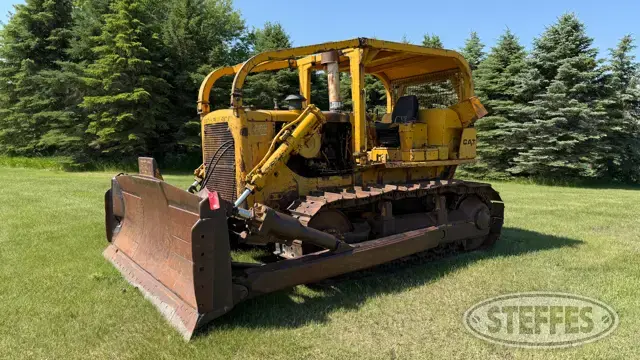 1967 CAT D7