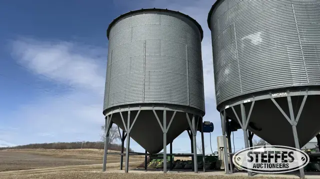 Sioux galvanized bin