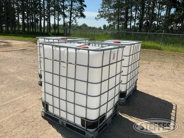 (2) Chemical totes