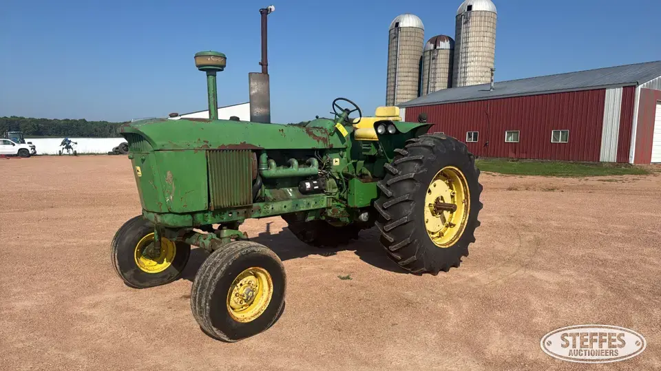 1967 John Deere 4020 2WD Tractor