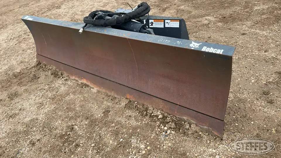 2013 Bobcat Dozer 96 Skid Steer Blade