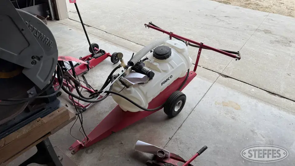 Fimco pull-behind sprayer Lawn Sprayers and Spreader