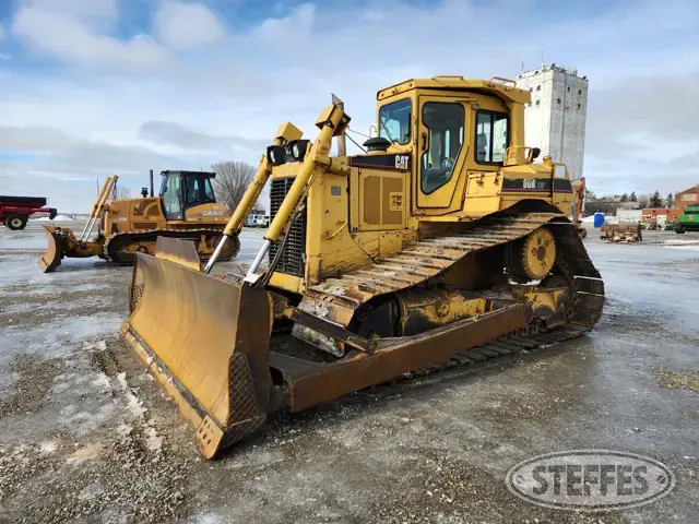 1999 Caterpillar D6R LGP