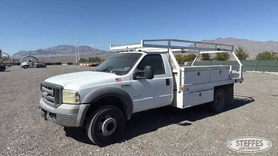 2005 Ford F-450 Service Utility Truck