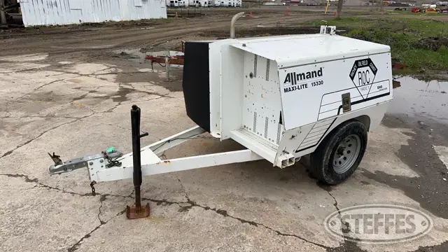 Allmand Maxi-Lite 15330