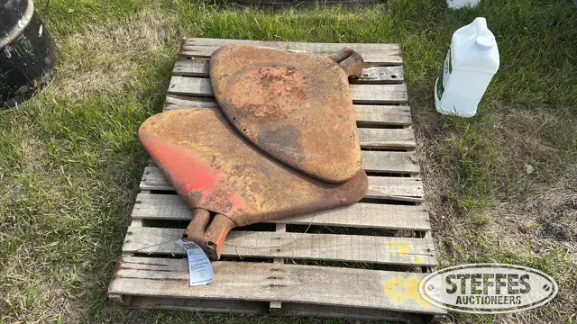 (2) Fenders