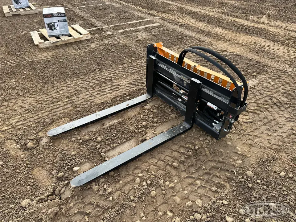 2023 Wolverine PFA-11-3300G Skid Steer Fork