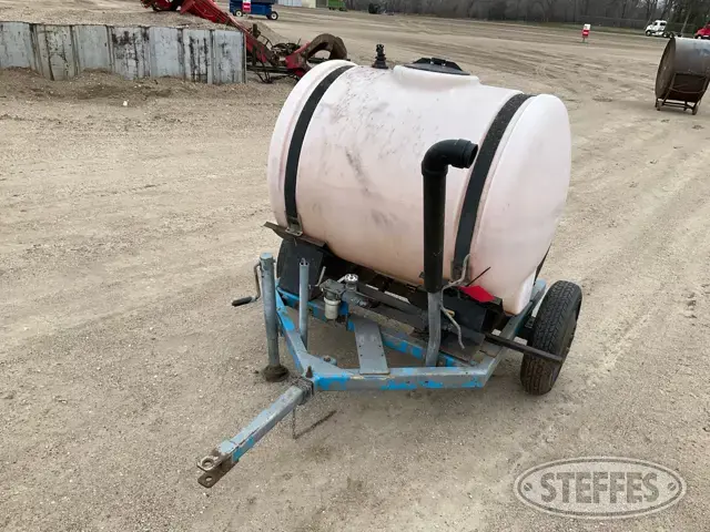 150 gal. poly tank
