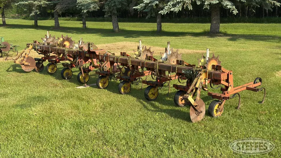 Farmhand Row Crop Cultivator