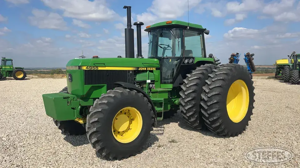 1990 John Deere 4955 MFWD Tractor