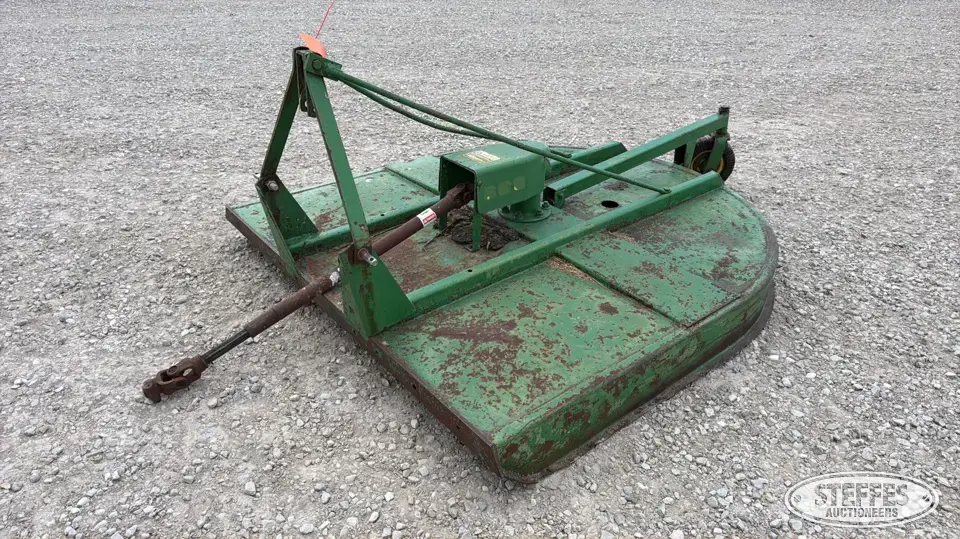 John Deere 606 Rotary Mower