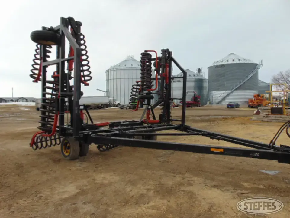 Bourgault 4000 Rolling Packer