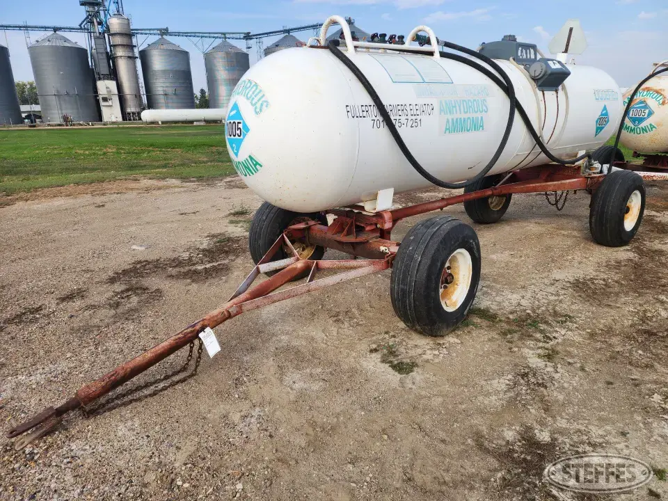 1,000 gal. NH3 tank NH3 Trailers-Tank