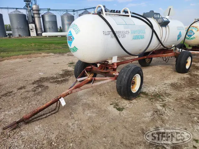 1,000 gal. NH3 tank