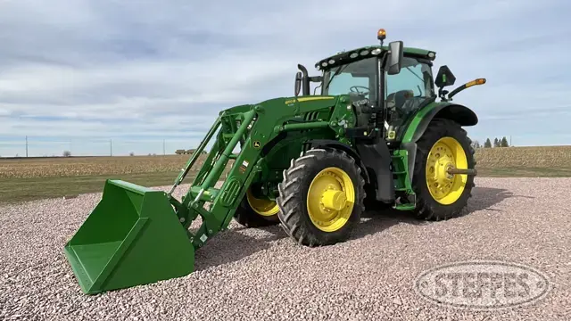 2022 John Deere 6175R