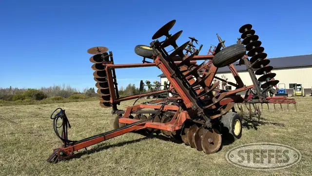 International 496
