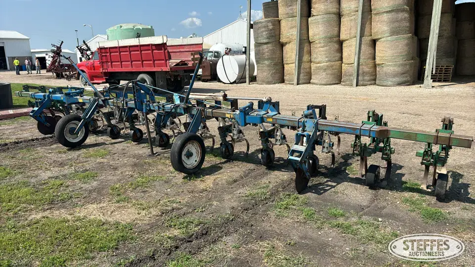 Ford 460 Row Crop Cultivator