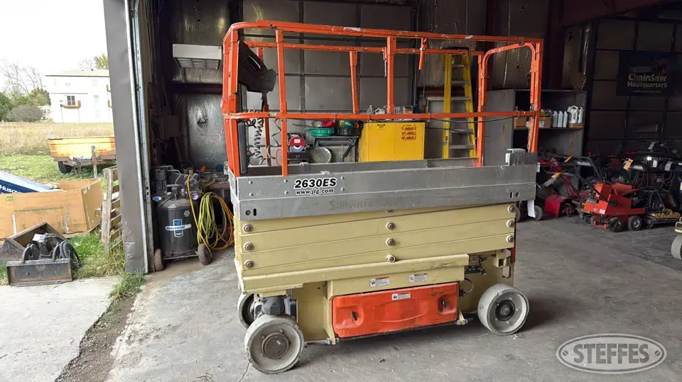 2012 JLG 2630ES Scissor Lift