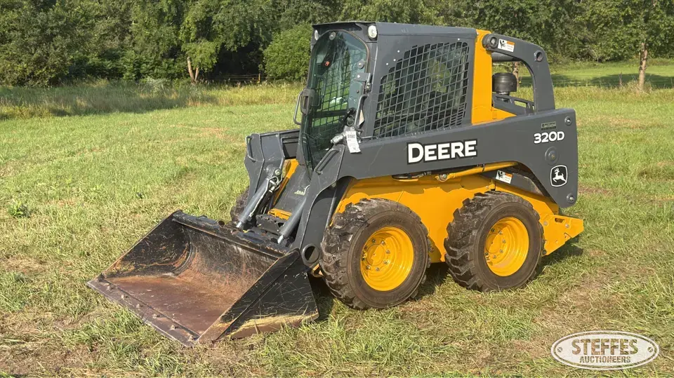 2013 John Deere 320D Wheeled Skid Steer