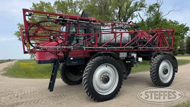 2001 Case IH SPX4260
